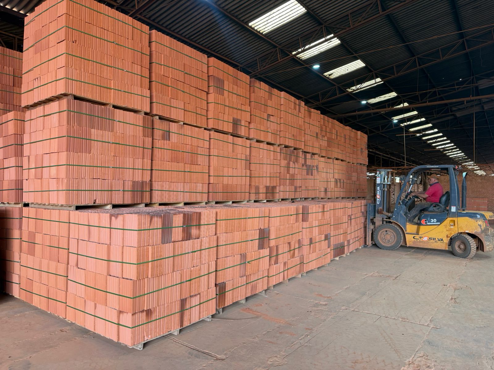 WhatsApp Image 2025-11-04 at 15.41.47 (5)